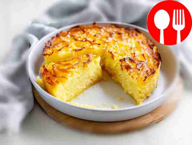 Cabbage snack pie with semolina