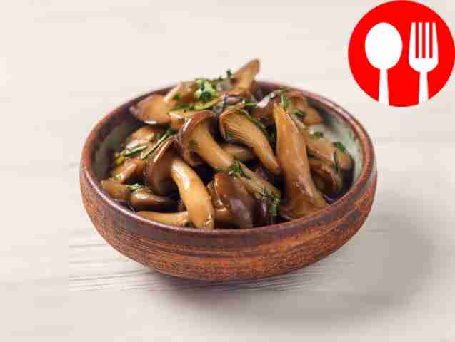 Spicy appetizer of marinated shiitake mushrooms