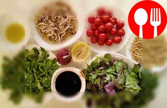 Prepare all the ingredients. Wash the peeled...