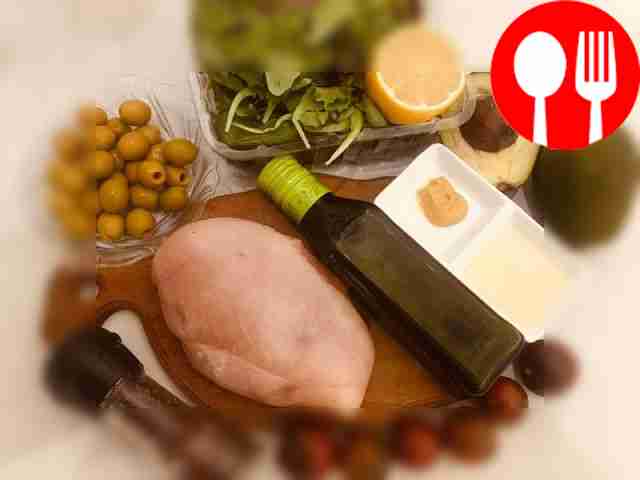 Prepare all the ingredients. Clean the meat...