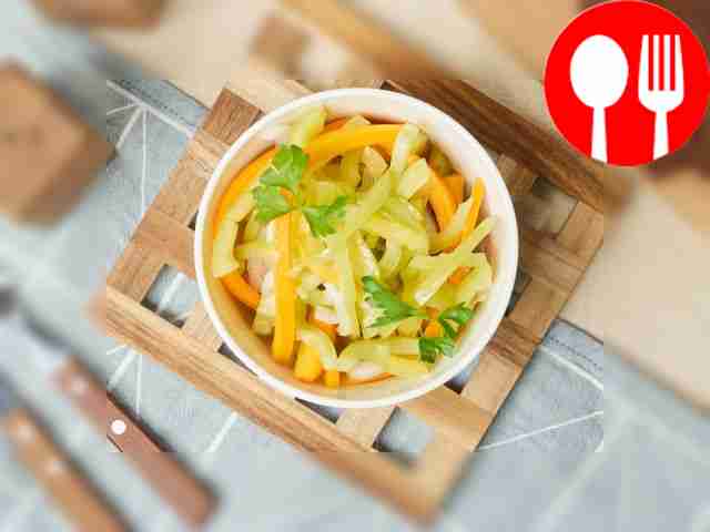 Marinated bell peppers with carrots