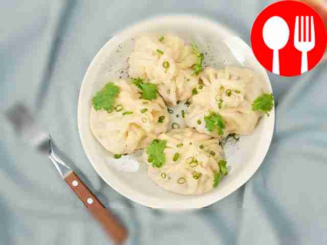 Хинкали с бульоном