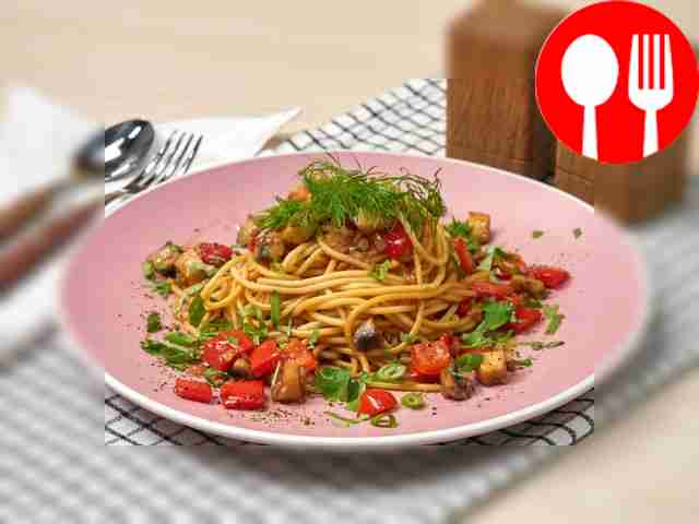 Spaghetti with soy sauce