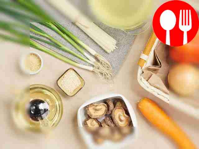 Peel the carrots and cut into strips or grate....