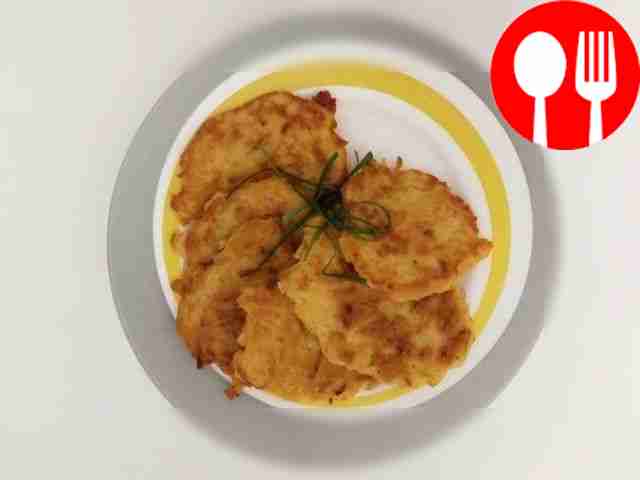 Hearty pancakes with cheese