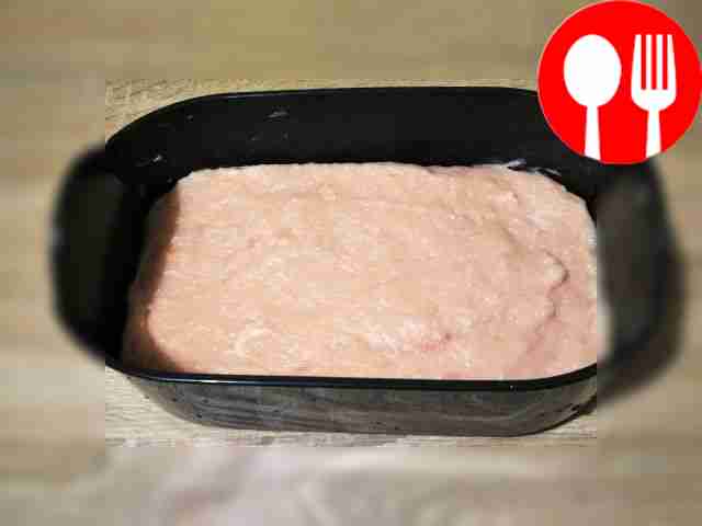 Переложите подготовленную массу в чашу...