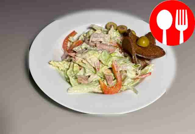 Великолепный салат с курицей