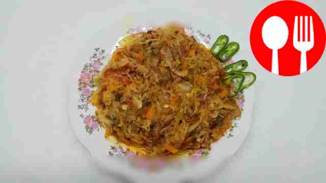 Капуста с беконом