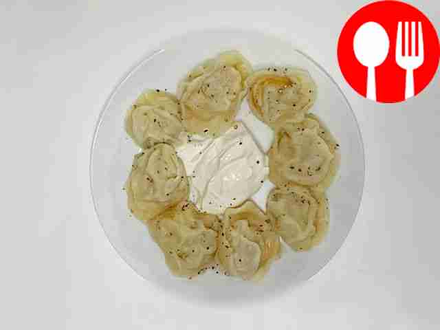 Milk dough dumplings with minced chicken