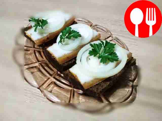 Serve as sandwiches with black bread. Cut the...