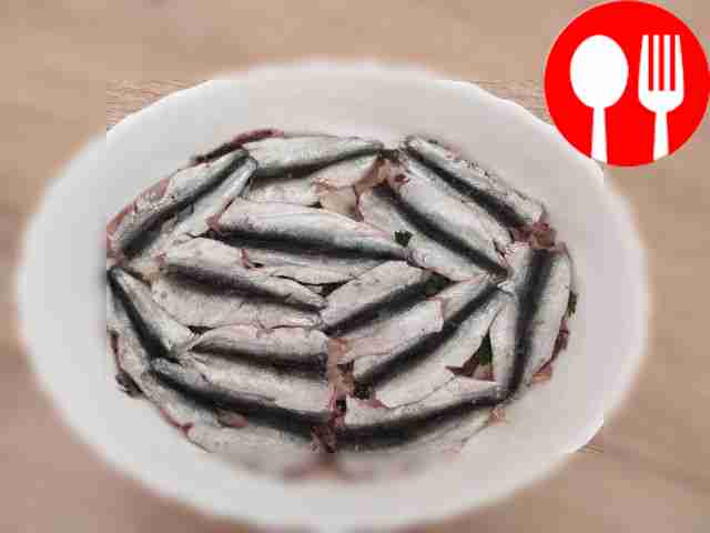 Разместите очередной слой рыбы так, чтобы её...