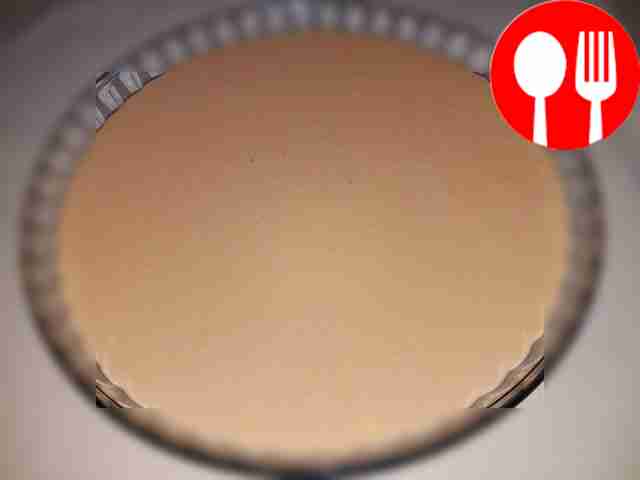 Healthy apricot soufflé with sour cream