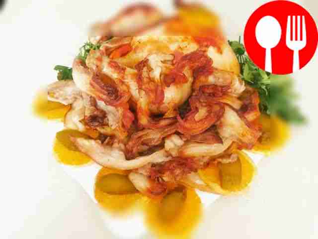 Original chicken with bacon and oranges