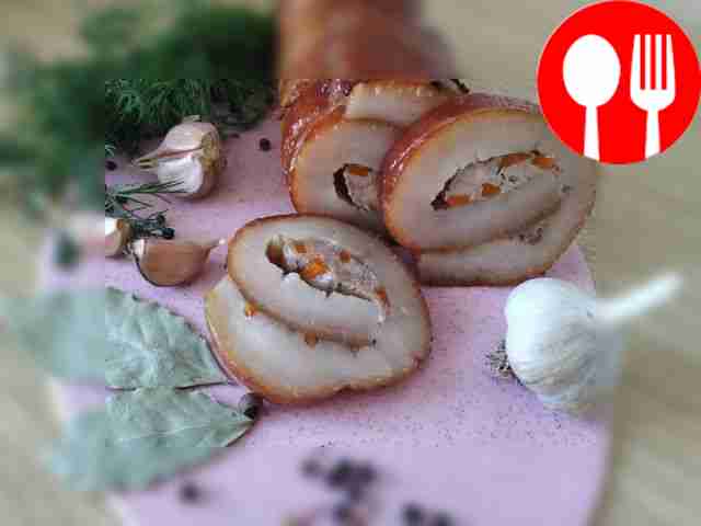 Hearty lard with minced meat