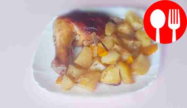 Fragrant chicken with potatoes in the oven