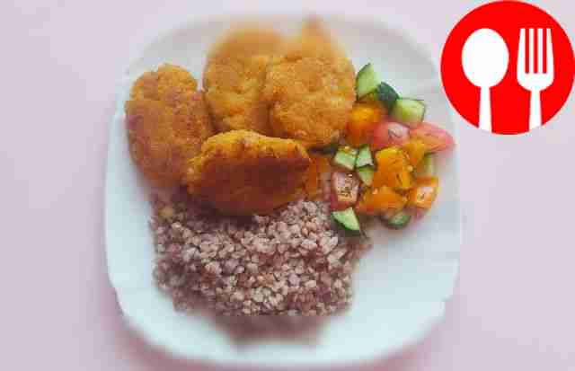Delicious fish cutlets with lard