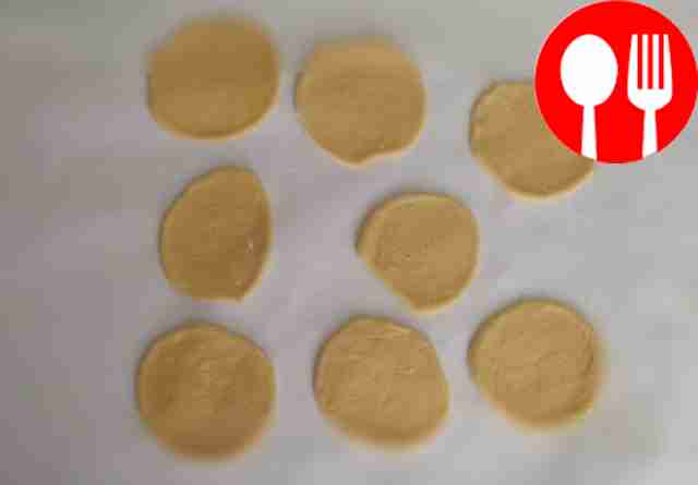 To prepare minced meat, pass the chicken...