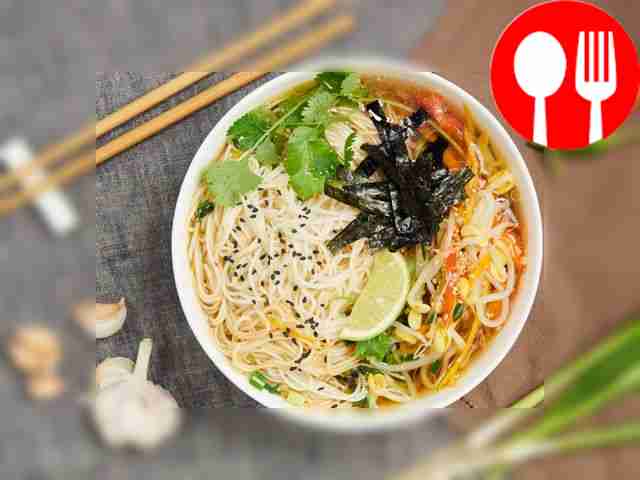 Рамен с лапшой