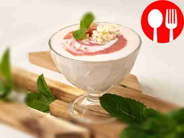 Yogurt with eggs