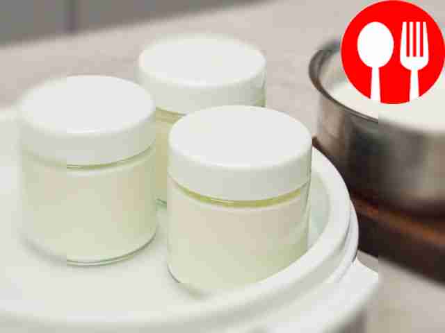 Prepare the yogurt. Distribute the finished...