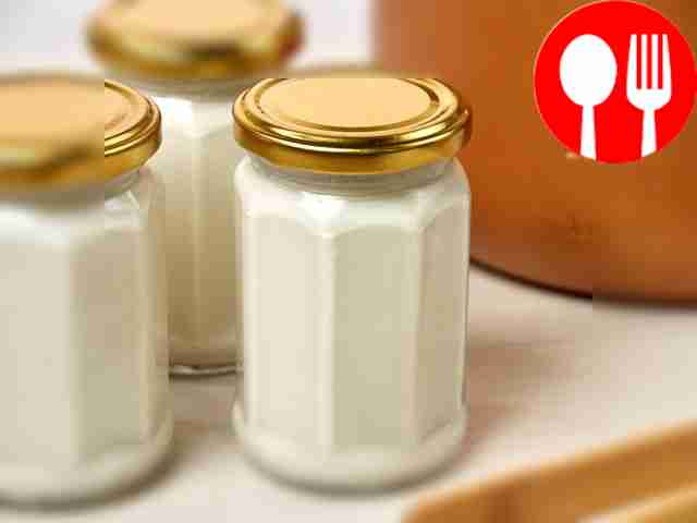 Leave the yogurt to cook. Close the...