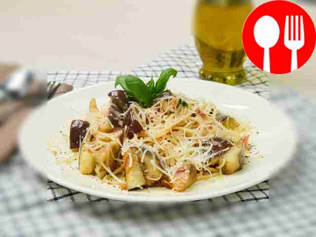 Спагетти с баклажанами