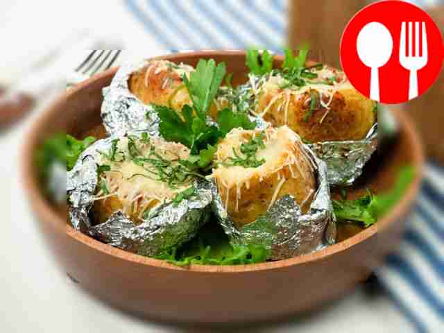 Фаршированный картофель в духовке