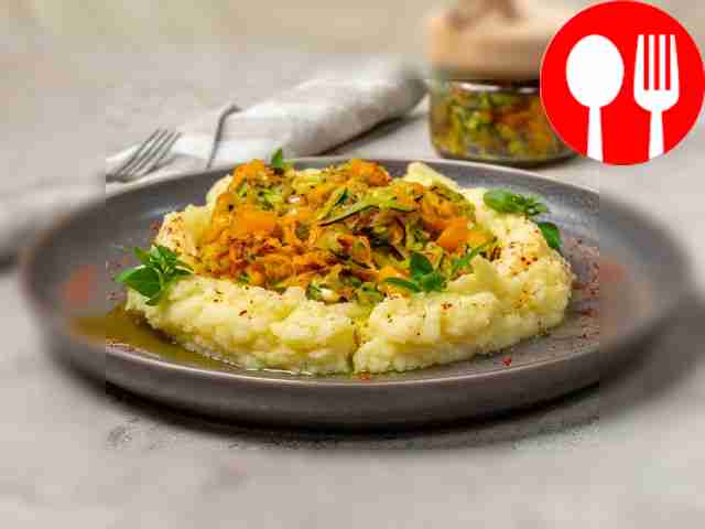 Vegetable caviar from zucchini without frying