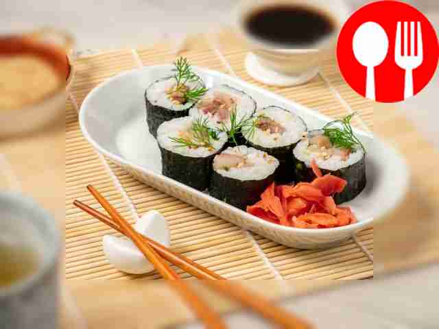 Sushi with herring