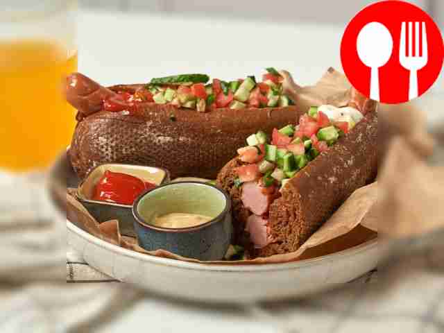 Baguette with sausages