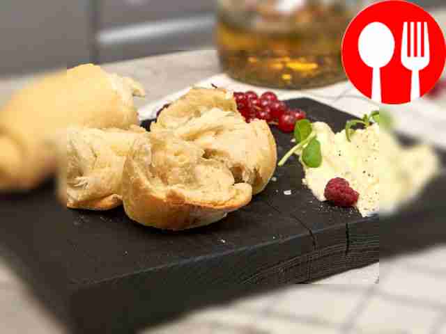 Baguette in a slow cooker