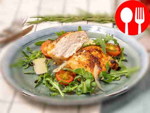 Spicy grilled turkey steaks