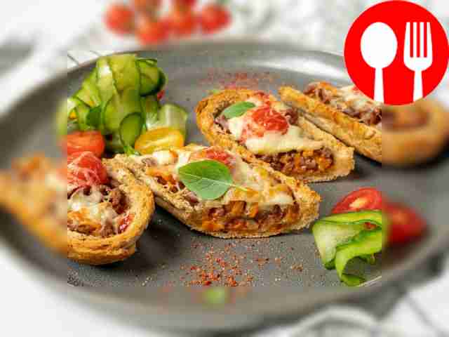 Багет с мясным фаршем