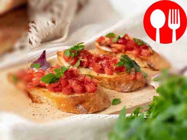 Baguette with tomato