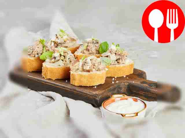 Багет с консервированной скумбрией