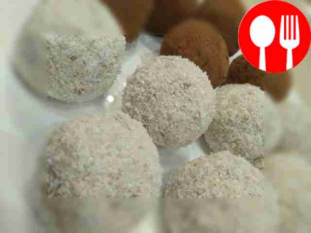 Curd and banana candies