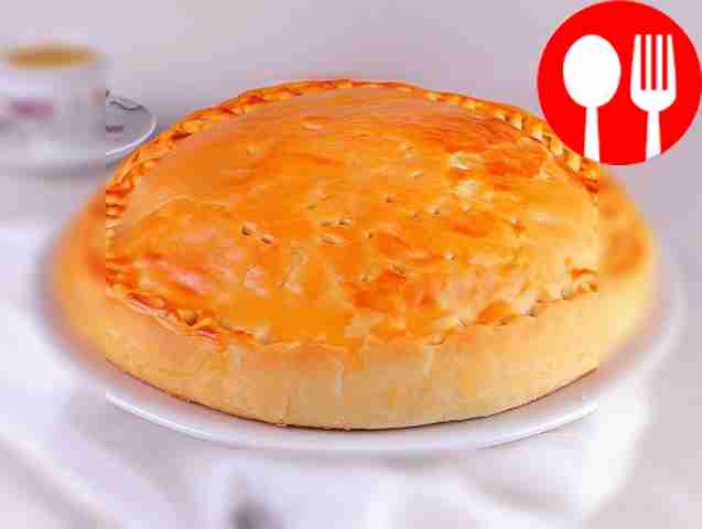 Пирог с килькой и капустой