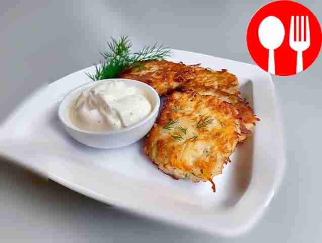 Простые драники с курицей