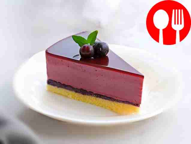 Berry blackcurrant soufflé cake