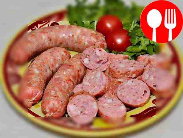 Homemade cooked pork sausage