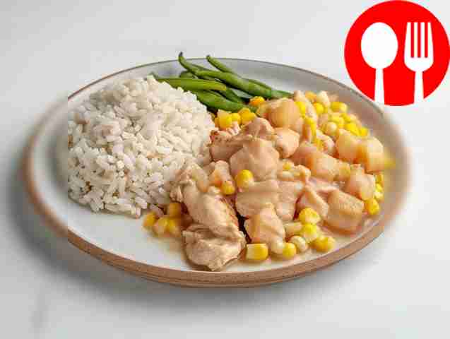 Tender chicken with corn and sour cream