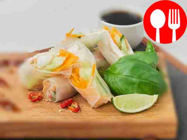 Spring rolls with chicken