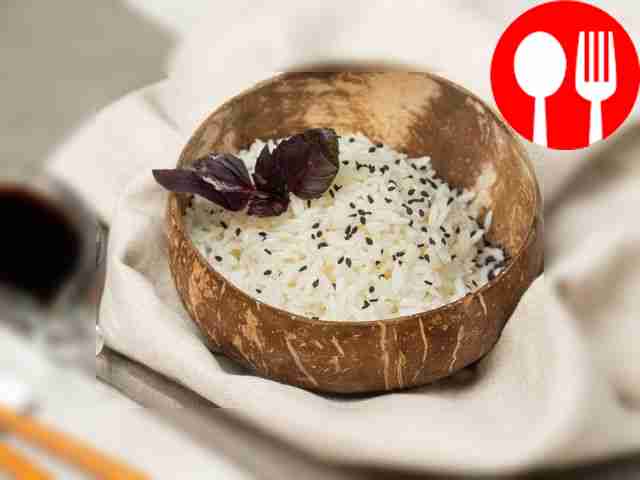 Boiled rice, crumbly