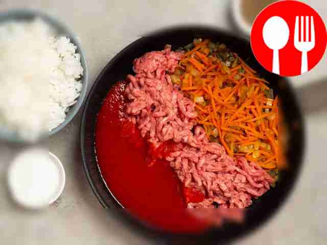 Prepare the minced meat. Place onions and...