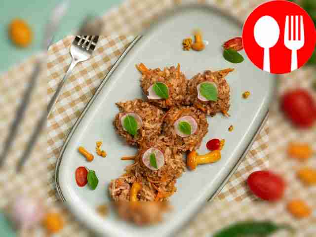 Ready-made navy rice with minced meat can be...