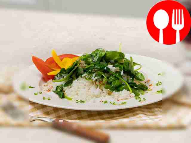 Рис со шпинатом