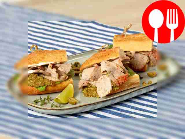 Багет со свиным окороком