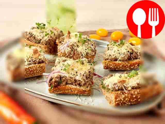 Baguette with pecorino cheese