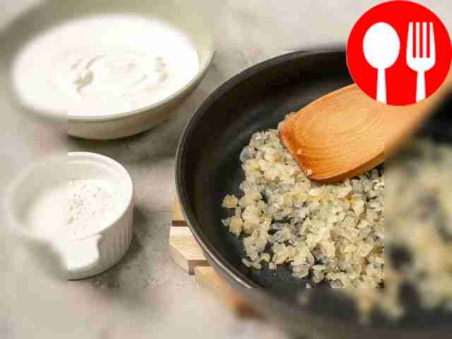 Prepare the roast. Heat vegetable oil in a...