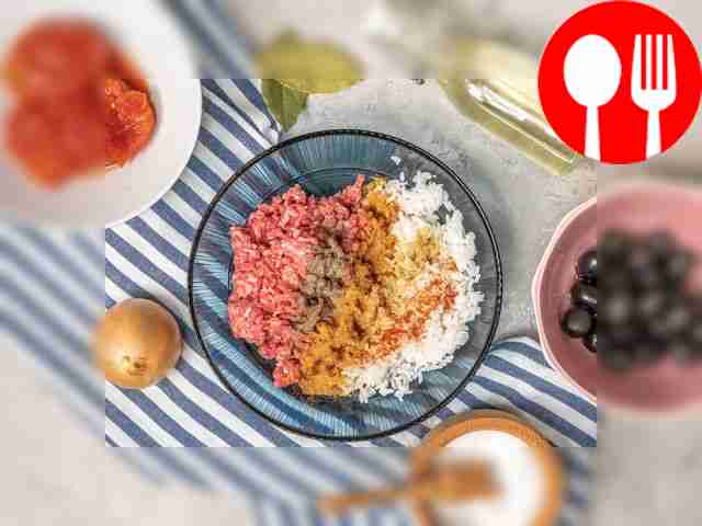 Prepare the minced meat. Mix the minced meat...